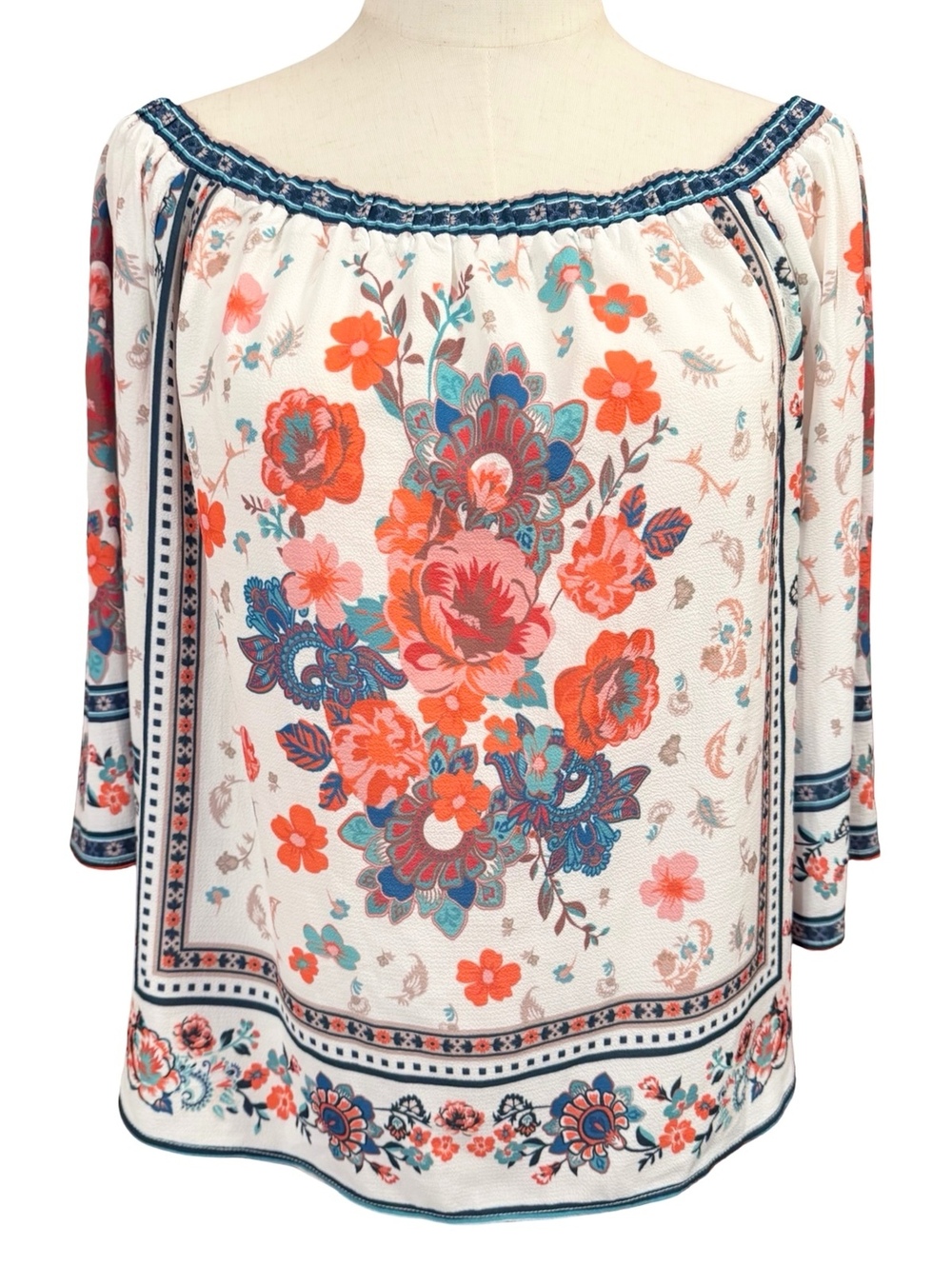 Forever 21 White Floral Boho Blouse Size Small